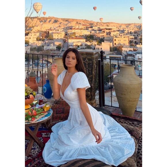 Alamour the Label Lara White Maxi Dress XS $400 - Picture 2 of 11